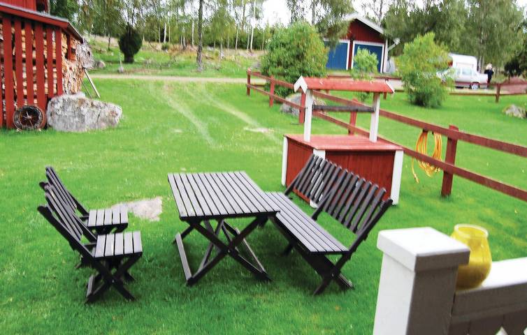 Ferienhaus für 4 Personen mit Garten in Högsby