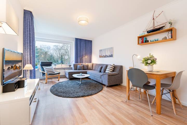 Ferienwohnung für 2 Personen, mit Balkon und Sauna, kinderfreundlich in Niendorf