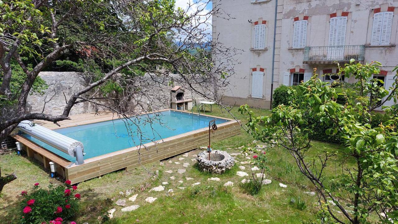 Ganze Wohnung, Appartement dans maison de caractère avec piscine in Banon, Forcalquier und Umgebung