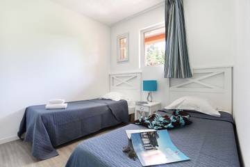 Vacation Rental for 8 Guests in Grimaud, Draguignan region, Picture 3