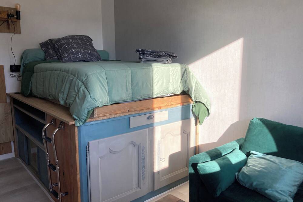 Chambres meublées tout confort - parc naturel régional de la Brenne in Azay-le-Ferron, Région de Le Blanc