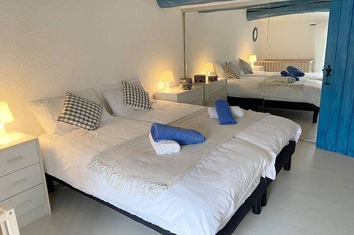 Location de vacances pour 10 personnes, avec piscine à Saint-Pierre-le-Vieux (Vendée) - 3