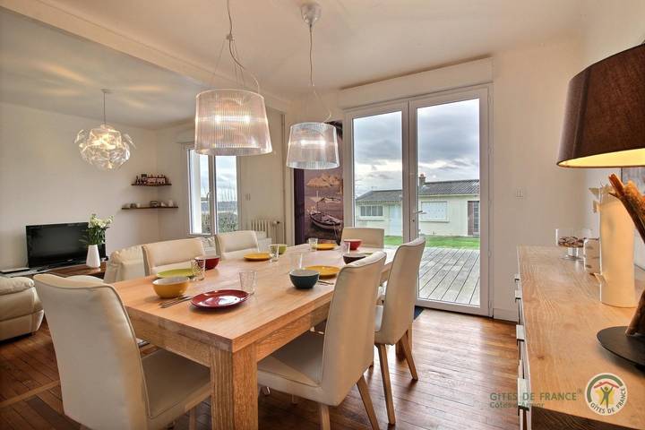 Gîte für 5 Personen, mit Terrasse und Garten in Perros-Guirec