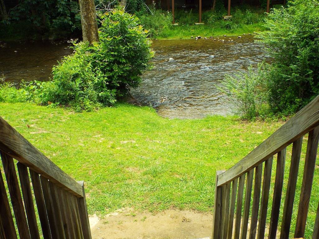 \"Sweet Life\" * Log Cabin auf Cosby Creek mit Wifi- in Cosby (TN), Cocke County