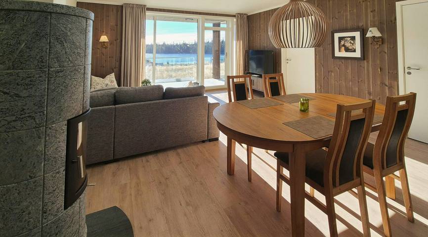 Ganze Wohnung, Apartment mit Seeblick in Sjusjøen in Sjusjoen, Ringsaker