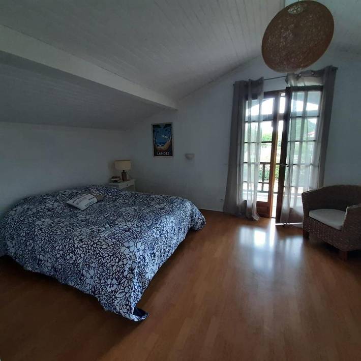 Location de vacances pour 8 personnes, avec terrasse et piscine, animaux acceptés à Josse - 4