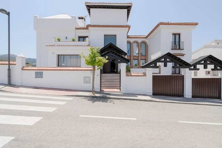 Villa for 16 people - 1