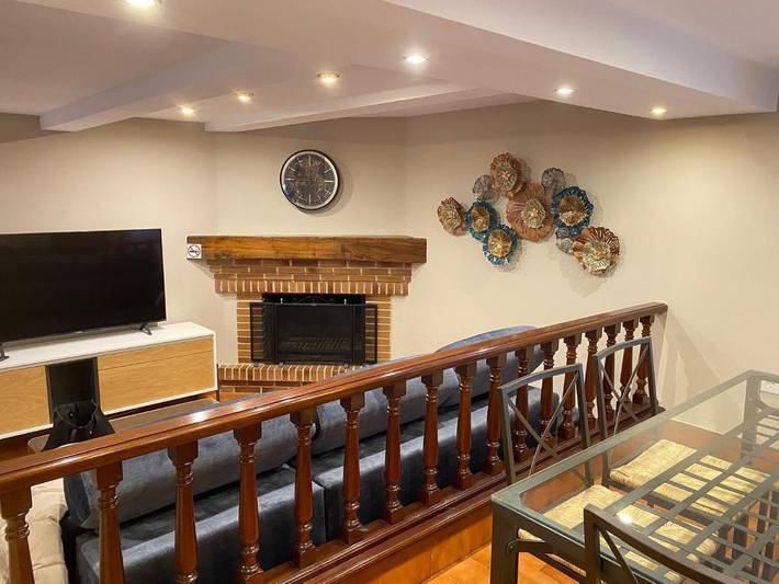 Casa de vacaciones para 16 personas, con balcón y vistas en Rioja Alta - 3