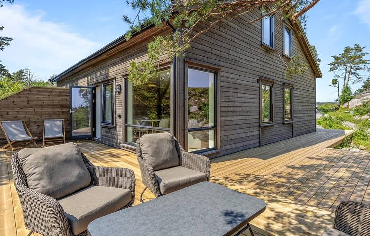 Ferienhaus für 9 Personen, mit Terrasse und Garten, mit Haustier - 1