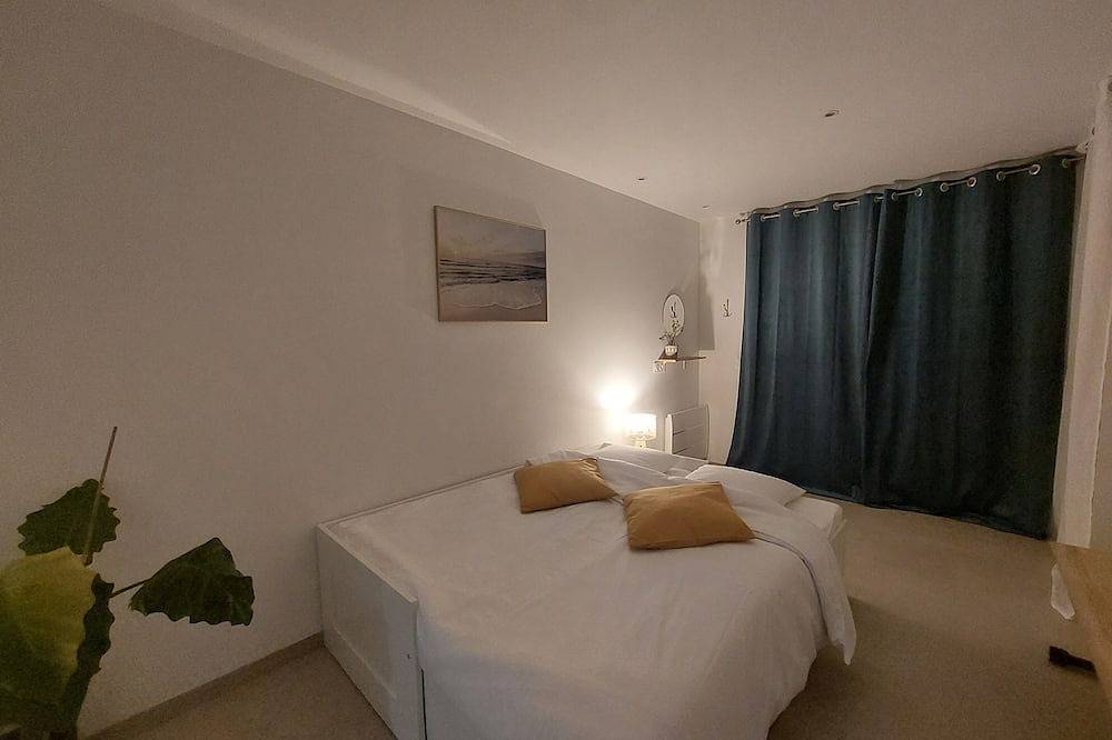 Ganze Wohnung, Comfortable Studio On The Banks Of The Rance Near Dinard And Saint Malo in Le Minihic-sur-Rance, Saint-Malo und Umgebung