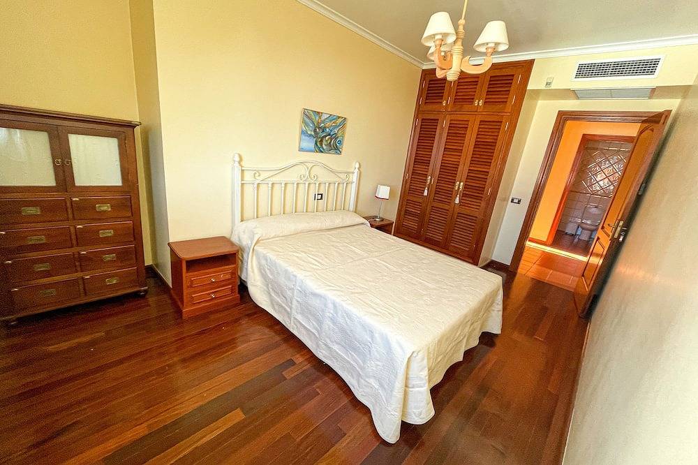 Chalet de típica arquitectura canaria in Fontanales, Moya