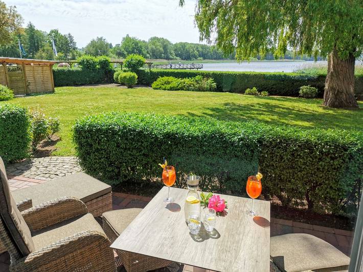 Ganze Wohnung, Gemütliches Surf-Apartment in der Nähe eines textilfreien Strandes – mit allem Nötigen ausgestattet in Binz, Rügen