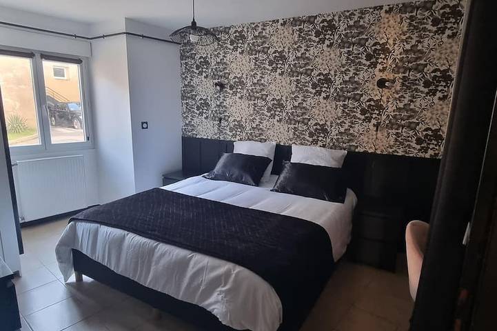 Gîte pour 4 personnes à Charmes-sur-Rhône - 2