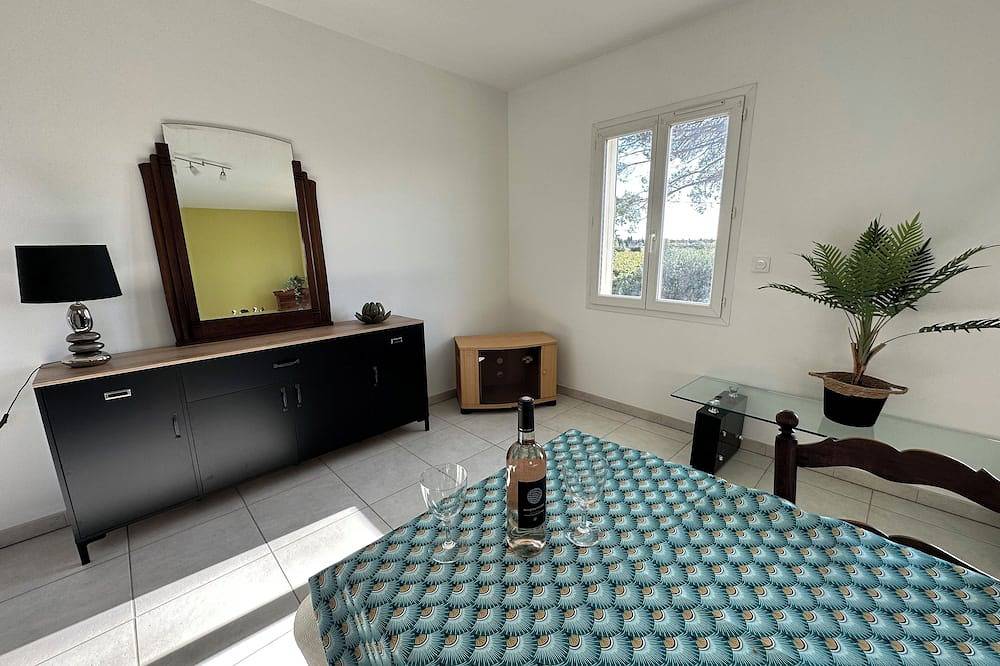 The luminous Bernis house in Bernis, Nimes region