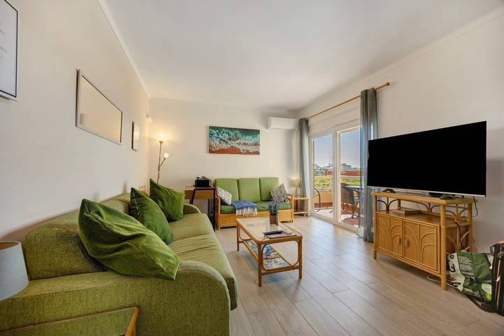 Ferienwohnung für 6 Personen, mit Balkon in Portimão - 3