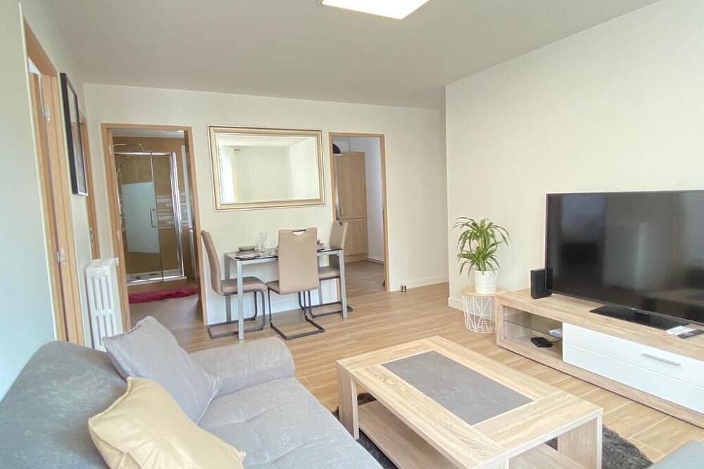 Apartamento entero, Appartement Spacieux in Clichy-sous-Bois, Sena-Saint Denis