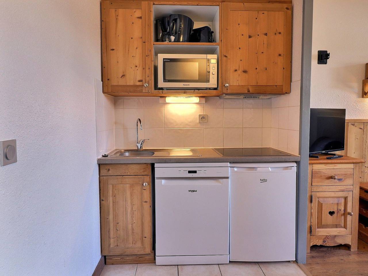 Ganze Wohnung, Gemütliche Ferienwohnung, 25 m², 4 Personen, Balkon, Fußnähe zu Skipisten, Courchevel-La Tania in La Tania, La Perrière