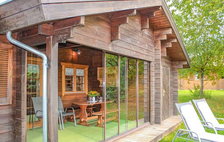 Ferienhaus für 6 Personen, mit Terrasse und Garten in Hayingen - 2