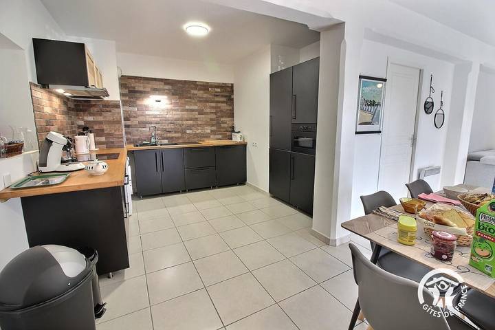 Gîte pour 4 personnes, avec Terrasse ainsi que Jardin et Vue en Cotes-d'Armor - 3