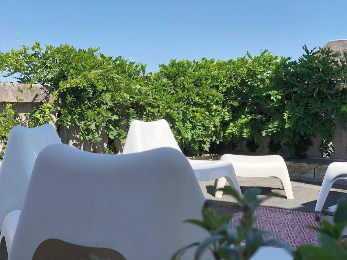 Appartement entier, Three-Bedroom Apartment in Saint-Aignan, Région de Romorantin-Lanthenay