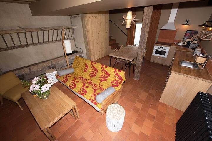 Appartement de vacances pour 3 personnes, avec terrasse ainsi que sauna et piscine