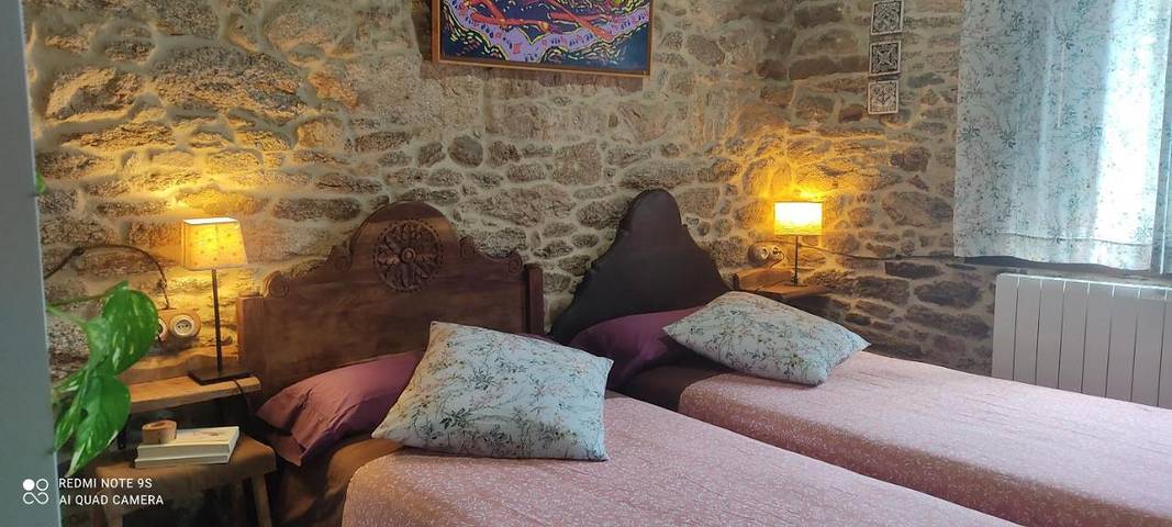 Location de vacances pour 2 personnes, avec vue et jardin à Guitiriz - 2