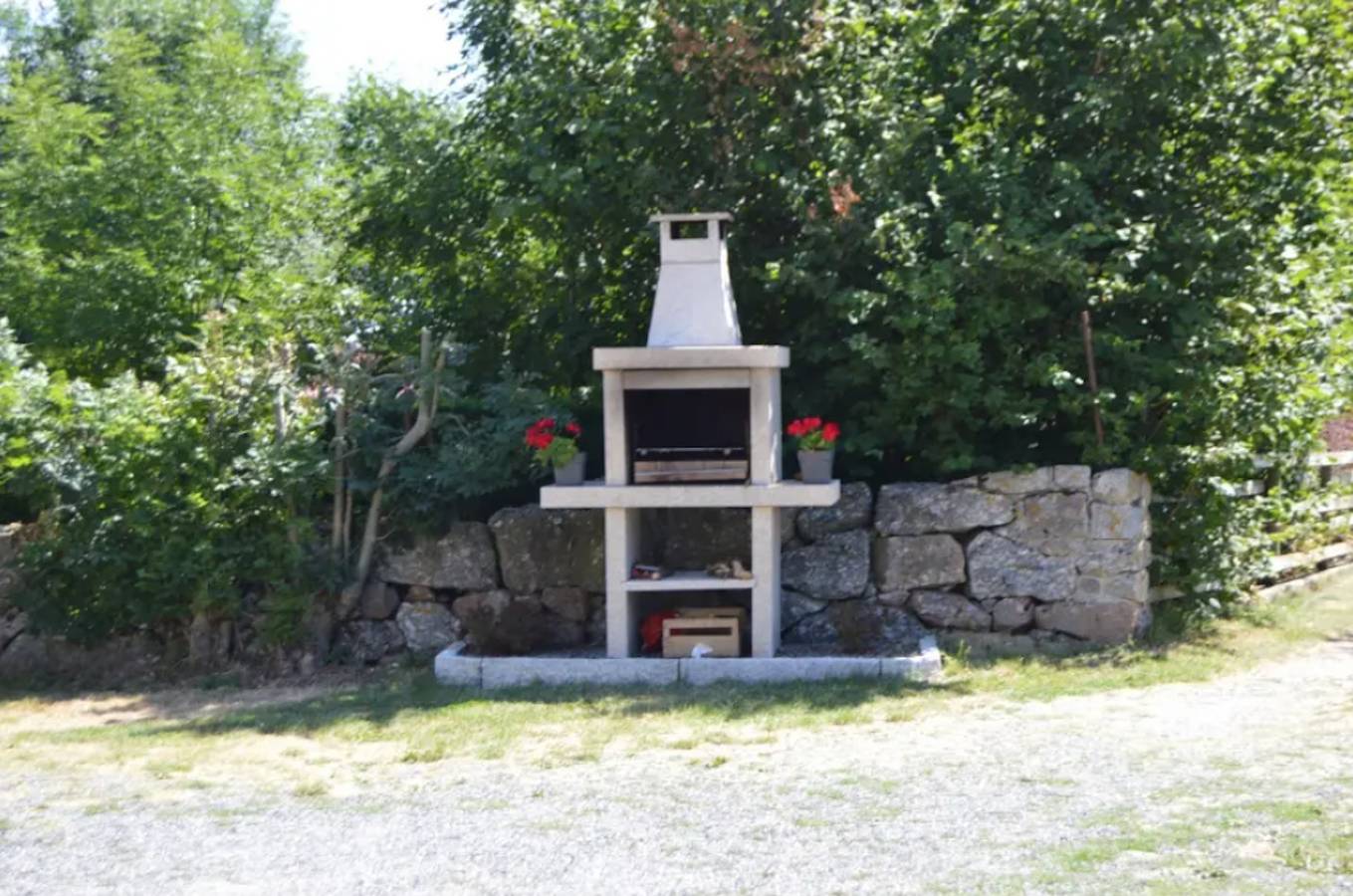 Charming House in Cubelles with Mountain View in Cubelles, Haute-Loire