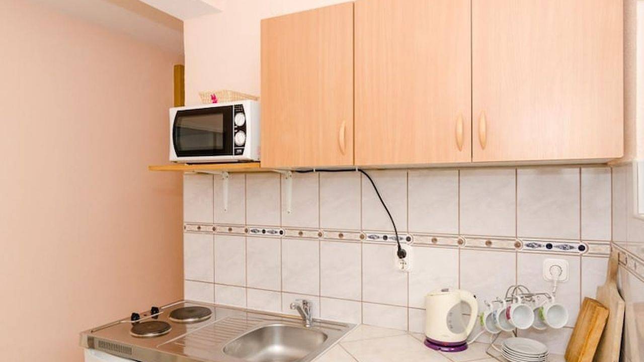 Ganze Ferienwohnung, Ferienwohnung für 4 Personen mit Balkon in Trpanj, Peljesac