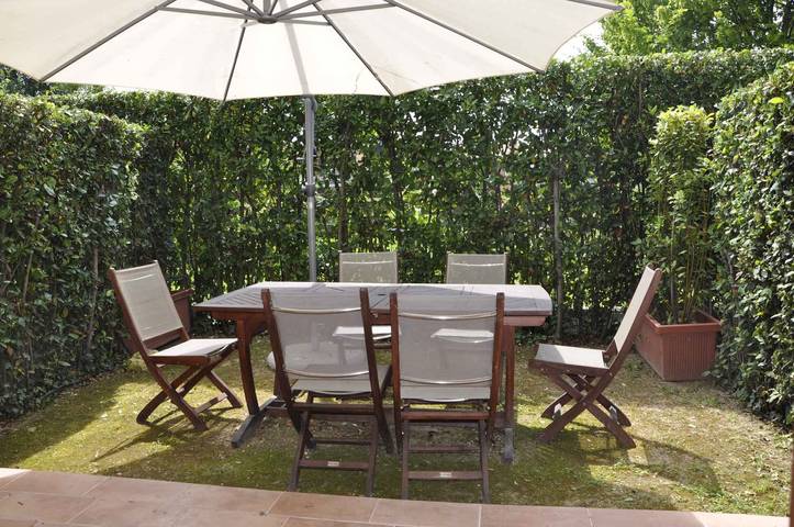 Estudio entero, Apartamento vacacional con jardin privado in Lazise, Montañas Garda