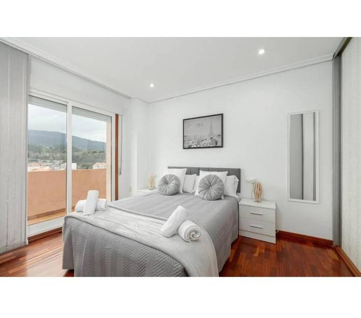 Apartamento de vacaciones para 7 personas, con terraza y vistas - 1