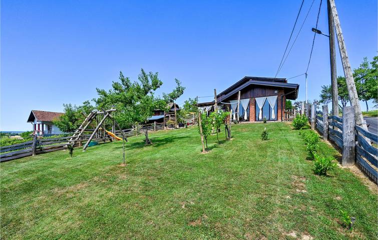 Ferienhaus für 6 Personen, mit Ausblick und Garten sowie Terrasse, mit Haustier - 1