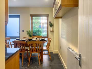 Holiday Rental for 7 People in Swansea, Swansea region, Photo 4