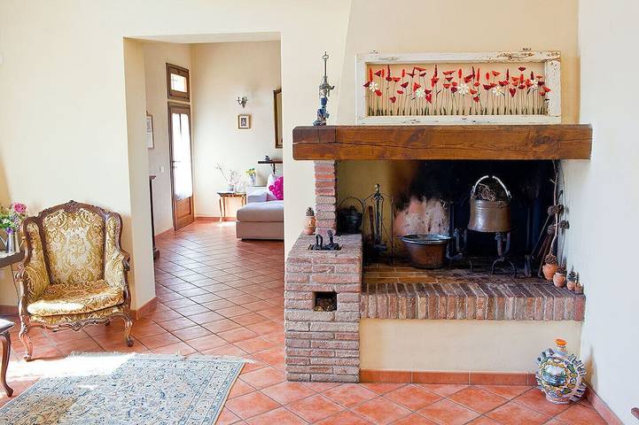 Podere l'Ulivo: tipica Villa Toscana di 400 metri con ampia piscina in San Miniato, Pisa e dintorni