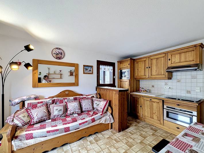 Gîte pour 4 personnes, avec balcon dans Office De Tourisme De Combloux - 4