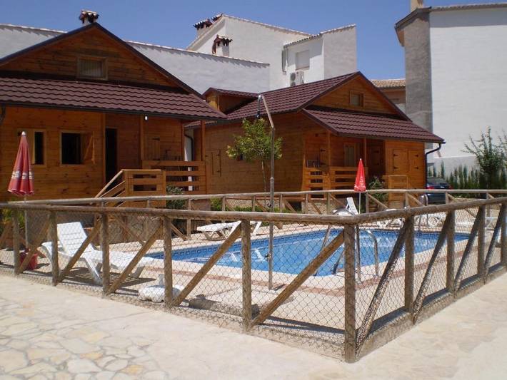 Parque de vacaciones para 7 personas, con Terraza y Jardín además de Piscina y Vistas en Arroyo Frío