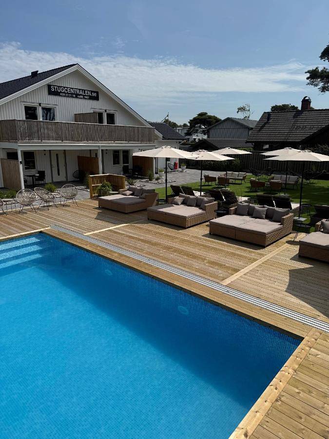Ferienwohnung für 4 Personen, mit Garten und Terrasse sowie Pool, mit Haustier - 1