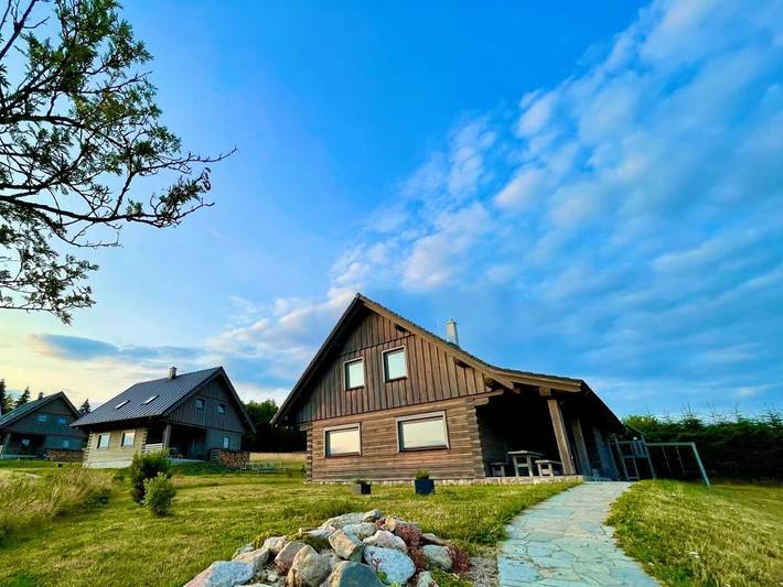 Chalet für 12 Personen, mit Ausblick und Garten, mit Haustier im Erzgebirge (Tschechien)