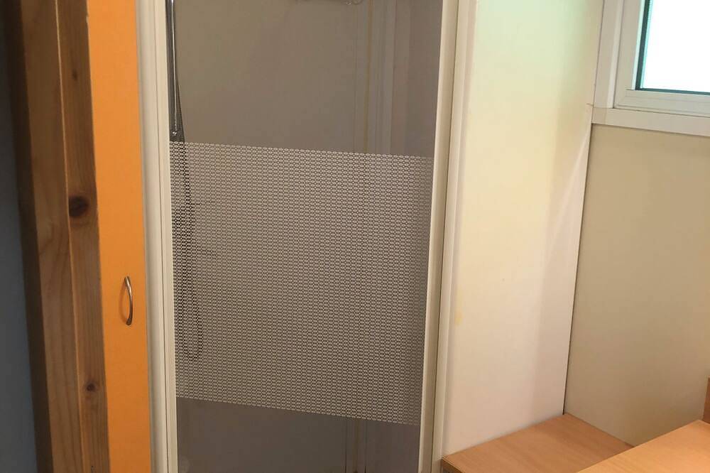 Chalet de Altillac near Beaulieu-sur-Dordogne in Altillac, Tulle region