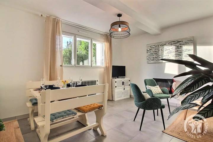 Gîte pour 2 personnes, avec terrasse dans Plage De La Banche Binic - 4