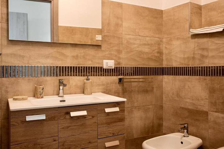 Maison d’hôte pour 2 personnes, avec jacuzzi et balcon dans Île de Sant'Antioco - 3