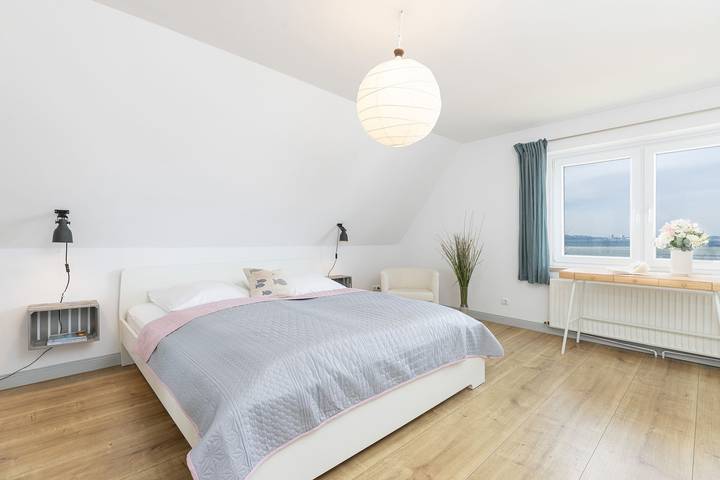 Ferienhaus für 6 Personen, mit Terrasse und Garten an der Kieler Bucht - 3