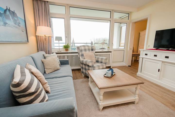 Ganze Wohnung, "Unvergesslicher Urlaub an der Ostsee: Ihr Rückzugsort im Haus Oland!" in Raucherstrand, Wyk auf Föhr