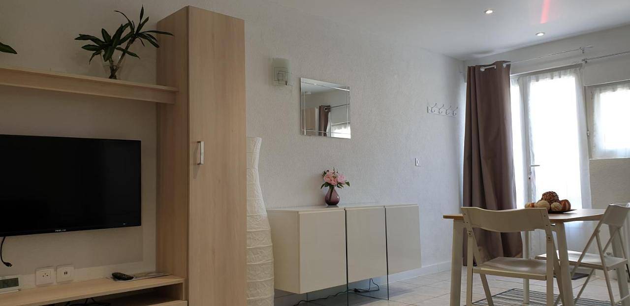 Appartement entier, Studio relaxe in Mitry-Mory, Seine-et-Marne