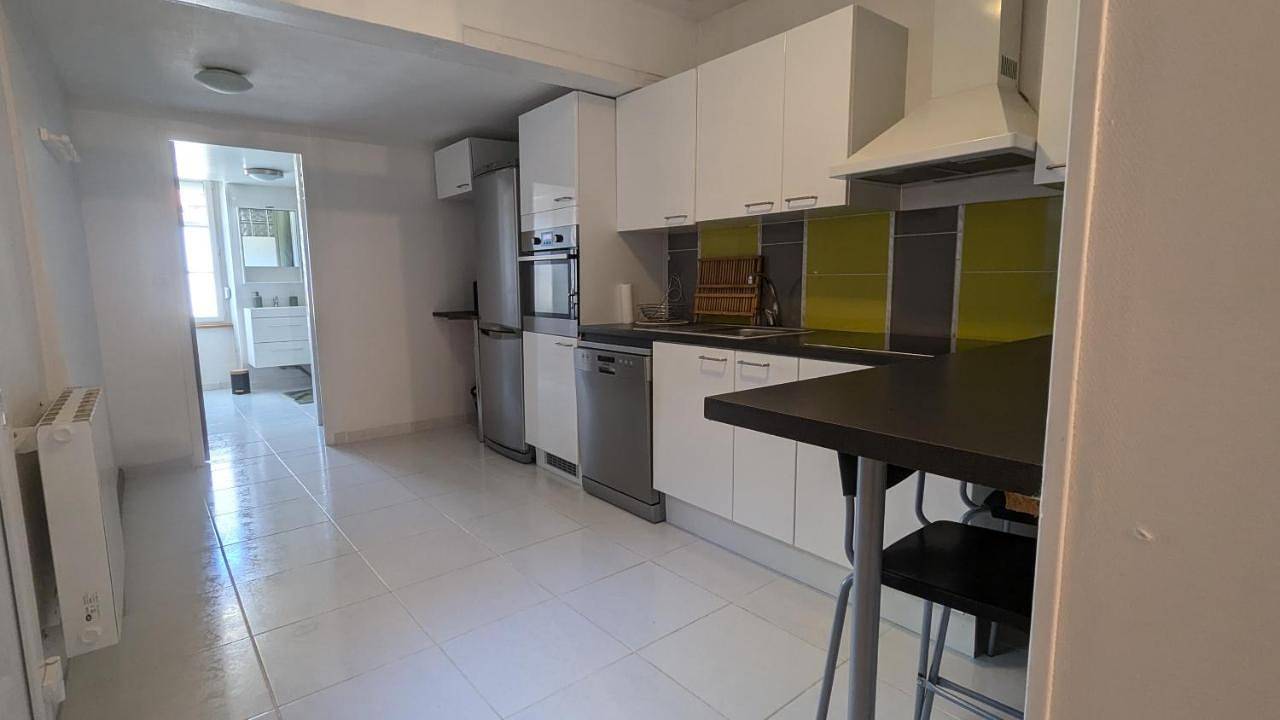 Two-Bedroom House in Neuvy-sur-Loire, Vallée de la Loire