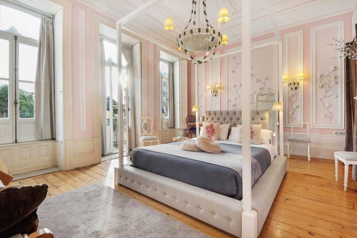 Quarto 'Victória' com Jardim Partilhado, Wi-Fi e Ar Condicionado in Massarelos, Lordelo do Ouro e Massarelos