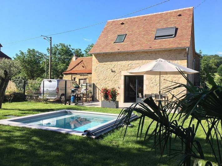 Location de vacances pour 4 personnes, avec jardin et piscine à Autoire - 2