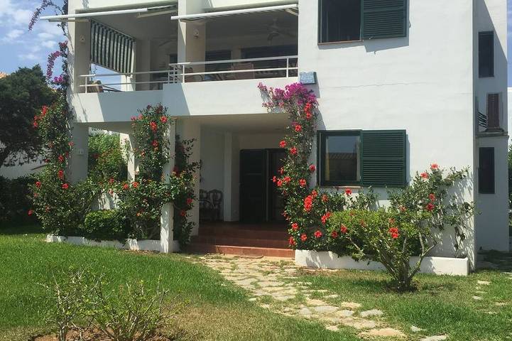 Casa de vacaciones para 8 personas, con jardín en Son Xoriguer
