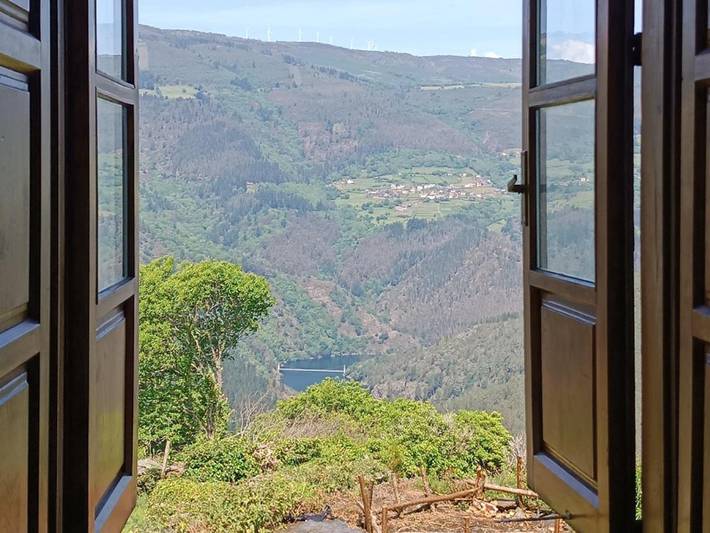 Casa rural para 5 personas, con vistas además de jardín y balcón en Eo-Navia - 2