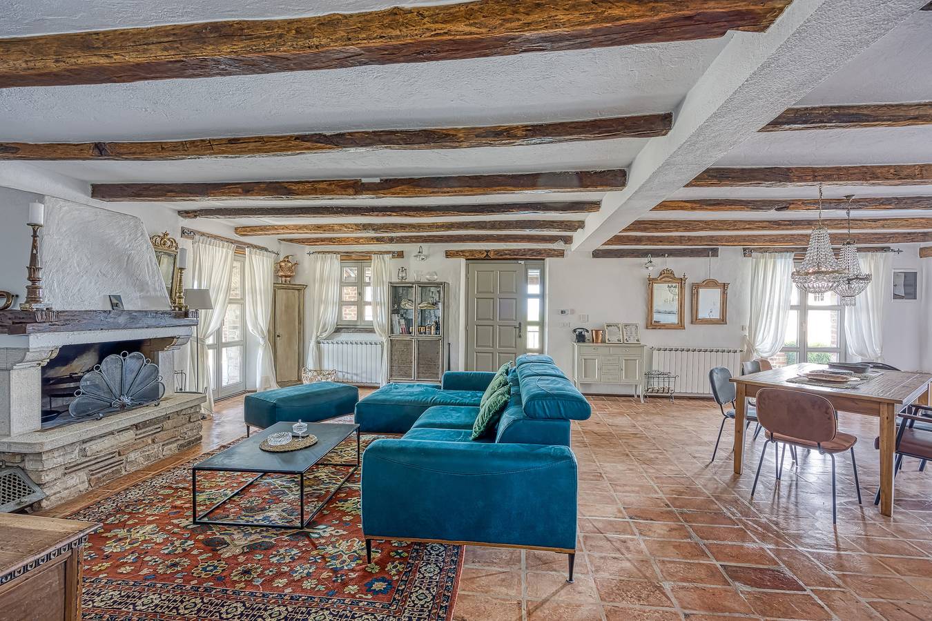 Rustic Istrian Villa Amyra With Pool in Sveti Lovreč Pazenatički, Zentralistrien