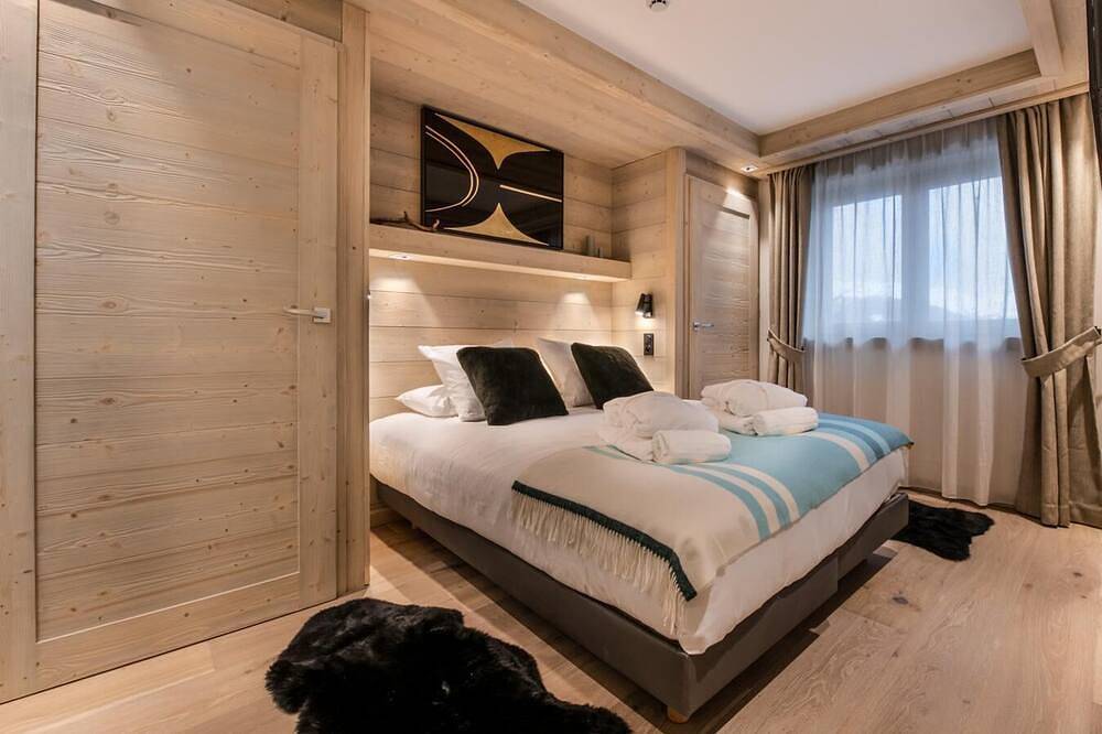 Ganze Wohnung, Wifi, 100m bis zum stadtzentrum, 5te Etage, blick berg, fitness, sauna, hammam, balkon in Courchevel 1650 (Moriond), Saint-Bon-Tarentaise